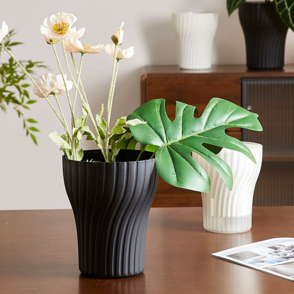 Modern Minimalist Cylindrical Plastic Planter with Transparent Inner Pot